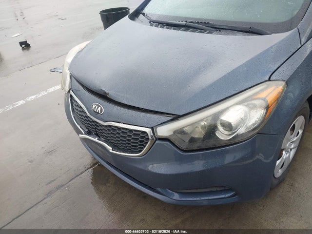 KIA FORTE LX 2016 KNAFK4A66G5586339 Image 6