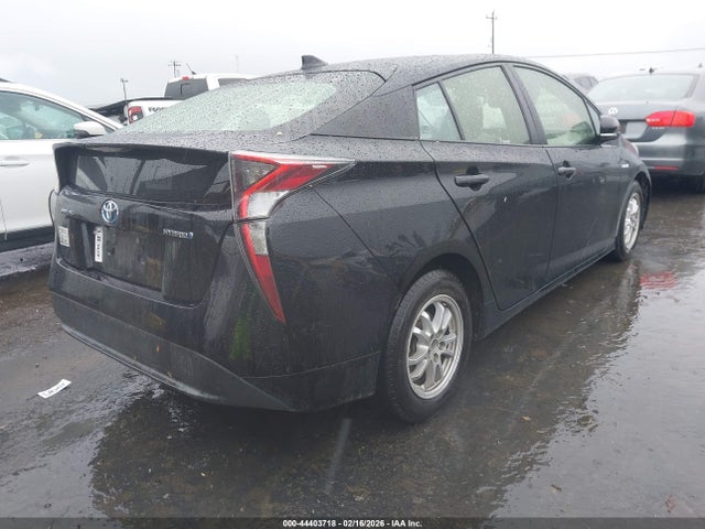JTDKBRFU0J3082846 Toyota Prius One