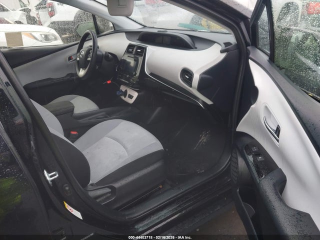 JTDKBRFU0J3082846 Toyota Prius One