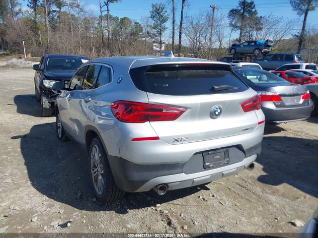 2018 BMW X2 WBXYJ3C33JEJ64793 Photo 2