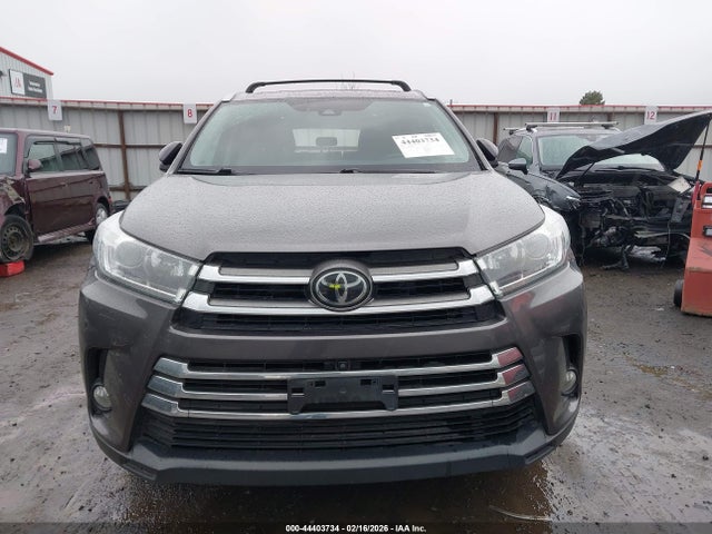 5TDDZRFH4HS466421 Toyota Highlander Limited Platinum