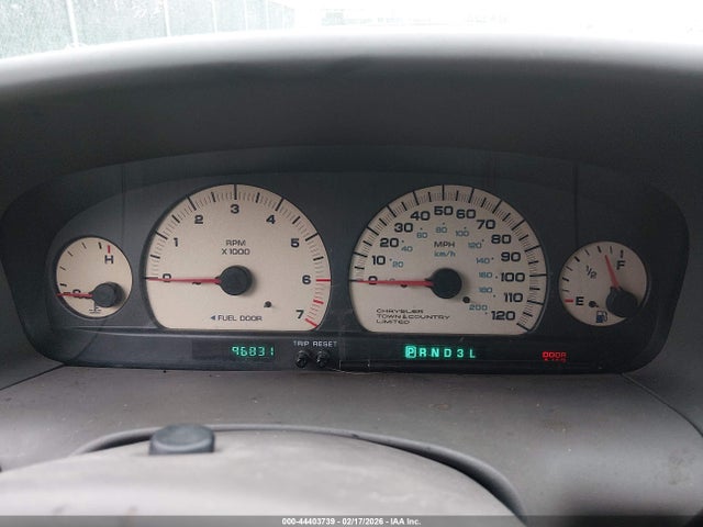 Aukcja sprzedaży 2000 Chrysler Town & Country Limited, vin: 1C4GP64L7YB696423, numer aukcji: 44403739