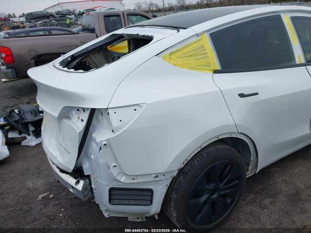 2025 TESLA MODEL Y 7SAYGDEE8SA351849 Photo 5