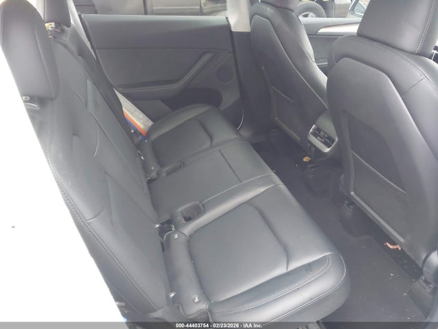 2025 TESLA MODEL Y 7SAYGDEE8SA351849 Photo 7