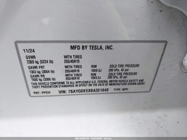 2025 TESLA MODEL Y 7SAYGDEE8SA351849 Photo 8