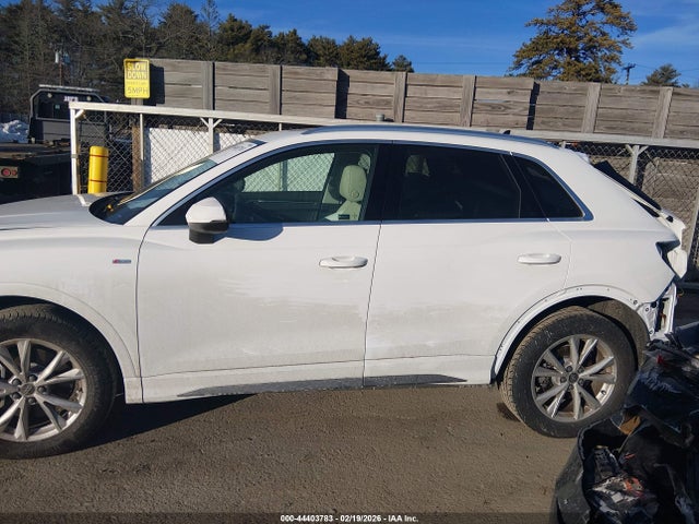 2025 Audi Q3 Premium 45 Tfsi S Line Quattro Tiptronic მანქანა იყიდება აუქციონზე, vin: WA1EEDF35S1097364, აუქციონის ნომერი: 44403783