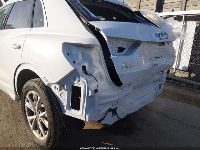 2025 Audi Q3 Premium 45 Tfsi S Line Quattro Tiptronic მანქანა იყიდება აუქციონზე, vin: WA1EEDF35S1097364, აუქციონის ნომერი: 44403783