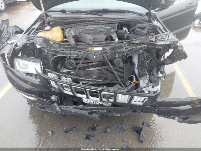 Jeep Grand Cherokee Summit 2015 1C4RJFJM9FC711938 Image 10