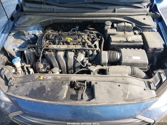 Hyundai Elantra Limited 2017 5NPD84LF6HH054872 Image 10