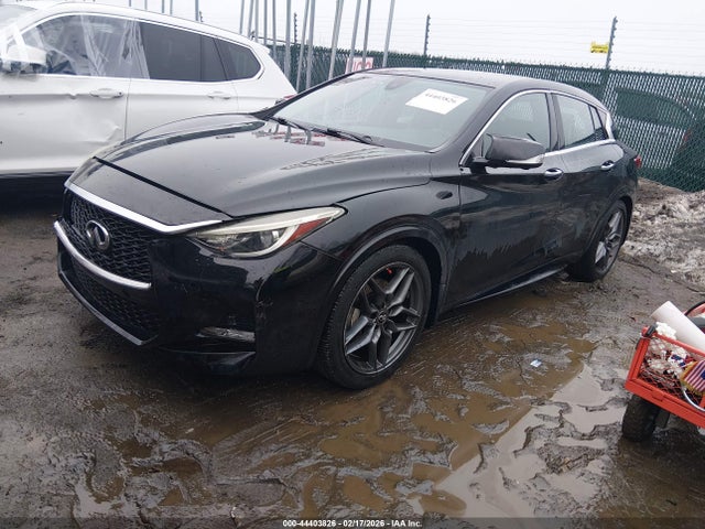 2018 INFINITI QX30 SJKCH5CP7JA057896 Photo 1