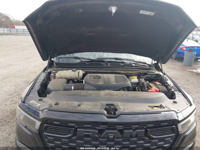 Aukcja sprzedaży 2025 Ram 1500 Big Horn  4x4 5'7 Box, vin: 1C6SRFFPXSN528244, numer aukcji: 44403828