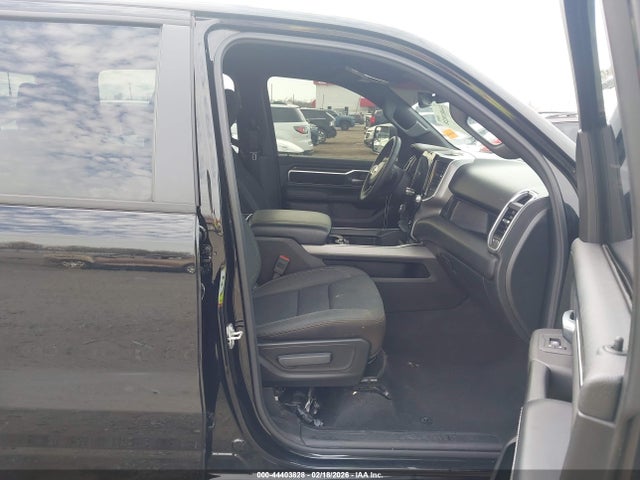 Aukcja sprzedaży 2025 Ram 1500 Big Horn  4x4 5'7 Box, vin: 1C6SRFFPXSN528244, numer aukcji: 44403828
