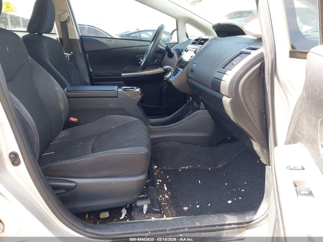 2015 Toyota Prius V Three მანქანა იყიდება აუქციონზე, vin: JTDZN3EU0FJ022119, აუქციონის ნომერი: 44403830