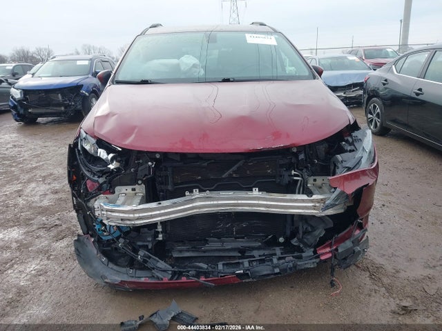 44403834 :رقم المزاد ، 2C4RC1DG3MR542376 vin ، 2021 Chrysler Voyager Lxi مزاد بيع