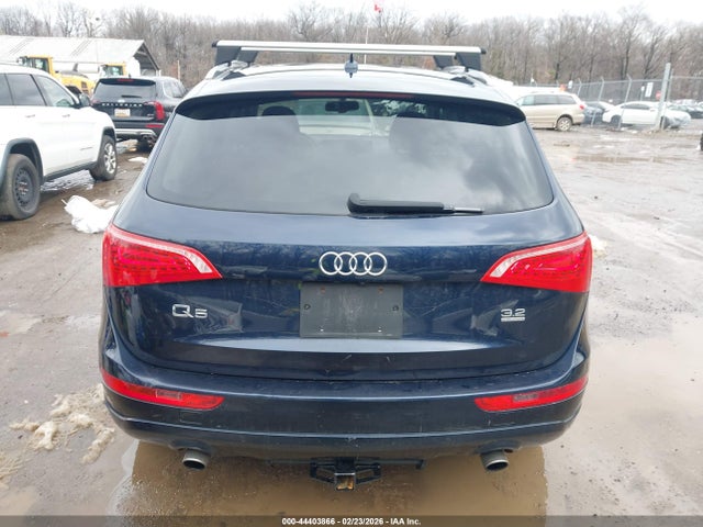 Продажа на аукционе авто 2010 Audi Q5 3.2 Premium, vin: WA1LKAFP7AA023637, номер лота: 44403866