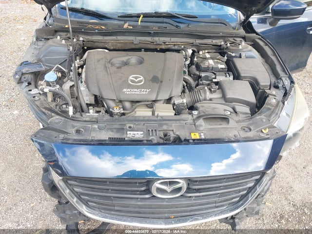Продаж на аукціоні авто 2018 Mazda Mazda3 Touring, vin: 3MZBN1V32JM206483, номер лоту: 44403870