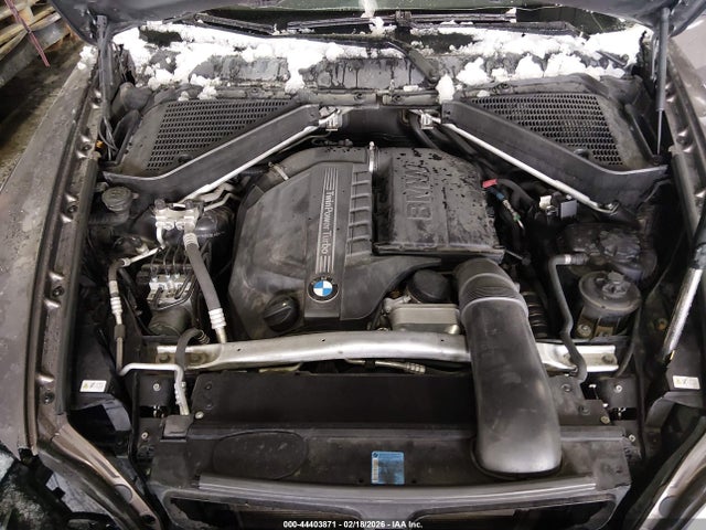 2011 BMW X5 5UXZV4C57BL400841 Photo 9