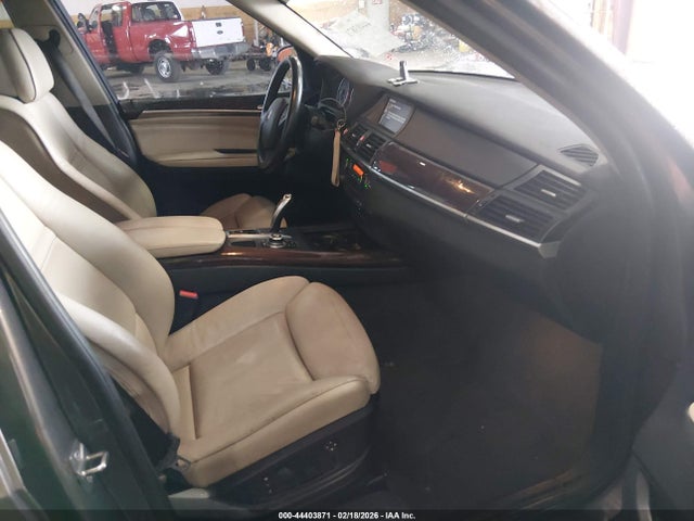 2011 BMW X5 5UXZV4C57BL400841 Photo 4