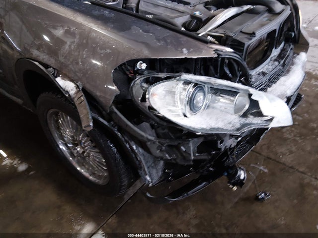 2011 BMW X5 5UXZV4C57BL400841 Photo 5