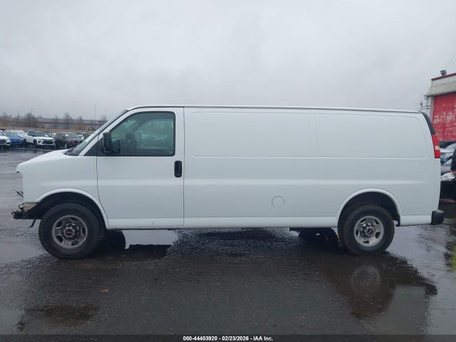 GMC Savana 2500 Work Van 2015 1GTW7GCF8F1275133 Image 15