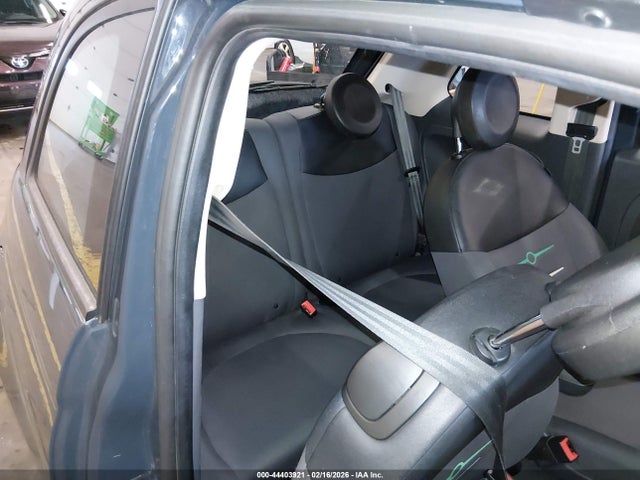 2016 FIAT 500 3C3CFFAR2GT170499 Photo 7