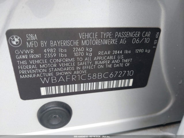 2011 BMW 528I WBAFR1C58BC672710 Photo 8