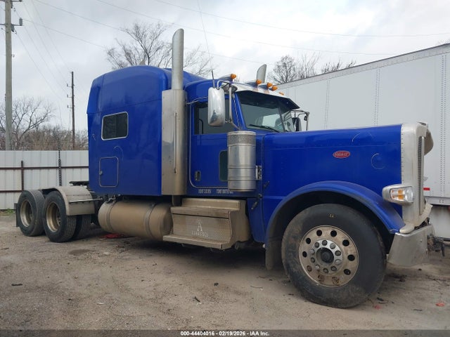 Продажа на аукционе авто 2023 Peterbilt 389, vin: 1XPXD40X8PD871723, номер лота: 44404016