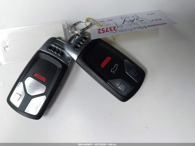 2017 AUDI A4 WAUFNAF43HN068512 Photo 10