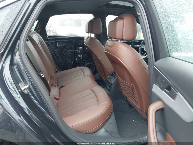 2017 AUDI A4 WAUFNAF43HN068512 Photo 7