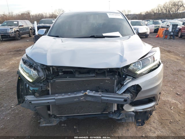 3CZRU5H35KG711371 Honda HR-V LX