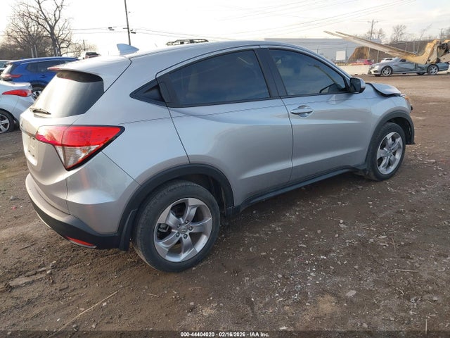 3CZRU5H35KG711371 Honda HR-V LX