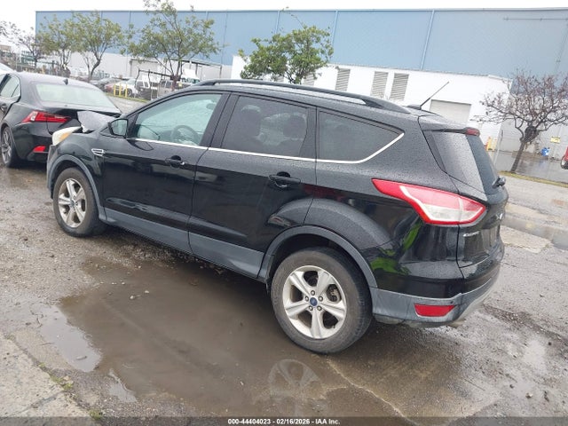 1FMCU0GX3GUC59942 Ford ESCAPE SE