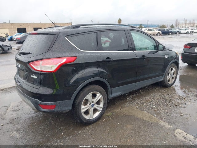 1FMCU0GX3GUC59942 Ford ESCAPE SE