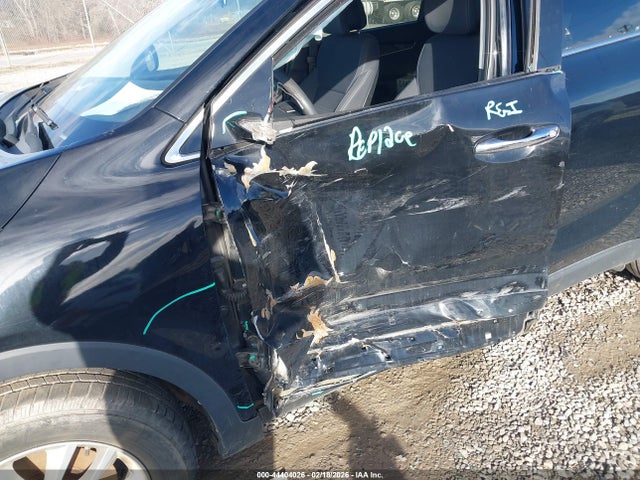 5XYPG4A39GG145424 KIA Sorento 2.4l Lx