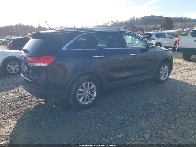 5XYPG4A39GG145424 KIA Sorento 2.4l Lx