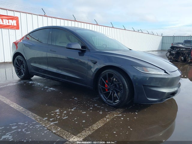 2025 TESLA MODEL 3 5YJ3E1ET1SF972833 Photo 0