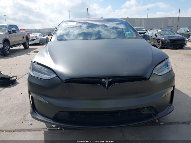 Продажа на аукционе авто 2023 Tesla Model X Plaid Tri Motor All-wheel Drive, vin: 7SAXCBE6XPF405036, номер лота: 44404070