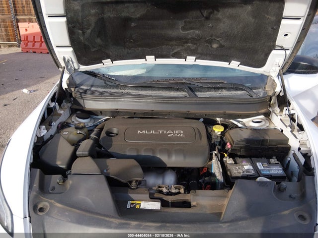 44404084 :رقم المزاد ، 1C4PJMAB4HD230857 vin ، 2017 Jeep Cherokee Sport مزاد بيع