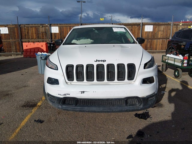 44404084 :رقم المزاد ، 1C4PJMAB4HD230857 vin ، 2017 Jeep Cherokee Sport مزاد بيع