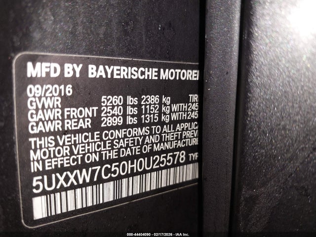 2017 BMW X4 5UXXW7C50H0U25578 Photo 8