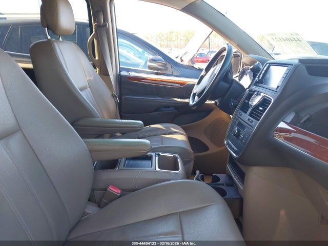2014 Chrysler Town & Country Touring მანქანა იყიდება აუქციონზე, vin: 2C4RC1BG8ER437014, აუქციონის ნომერი: 44404123