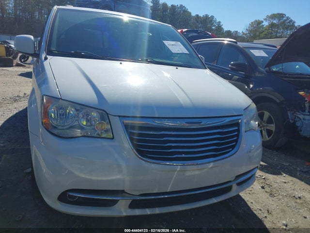 2014 Chrysler Town & Country Touring მანქანა იყიდება აუქციონზე, vin: 2C4RC1BG8ER437014, აუქციონის ნომერი: 44404123