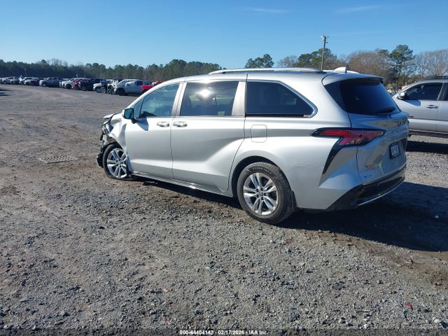 Продажа на аукционе авто 2025 Toyota Sienna Limited, vin: 5TDZRKECXSS225506, номер лота: 44404142