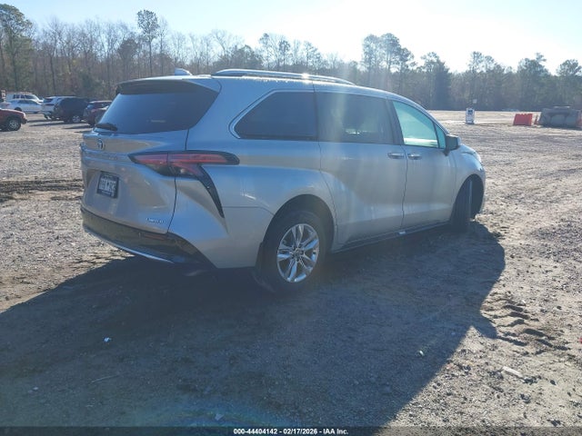 Продажа на аукционе авто 2025 Toyota Sienna Limited, vin: 5TDZRKECXSS225506, номер лота: 44404142