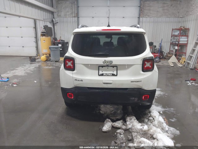 ZACNJDA18NPN66004 Jeep Renegade Sport 4x4