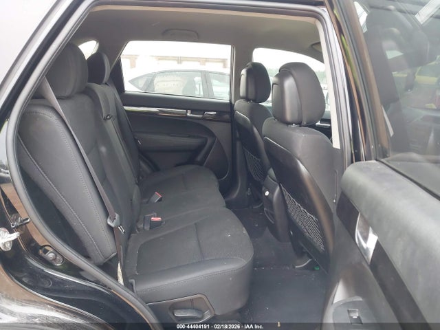 Продажа на аукционе авто 2014 Kia Sorento Lx, vin: 5XYKT3A62EG477471, номер лота: 44404191