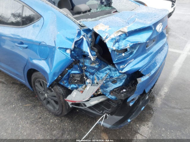 5NPD84LF7HH138747 Hyundai ELANTRA SE