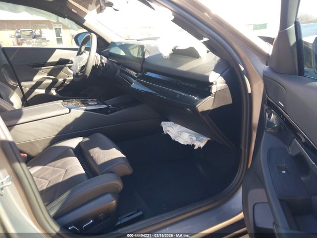 Auction sale of the 2024 Bmw 530i Xdrive, vin: WBA53FJ01RCS13191, lot number: 44404231