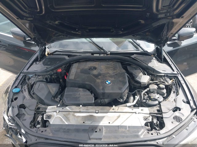 44404236 :رقم المزاد ، 3MW5R1J06L8B32767 vin ، 2020 Bmw 330i مزاد بيع