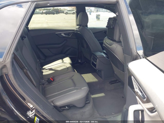 2019 AUDI Q8 WA1BVAF16KD037415 Photo 7